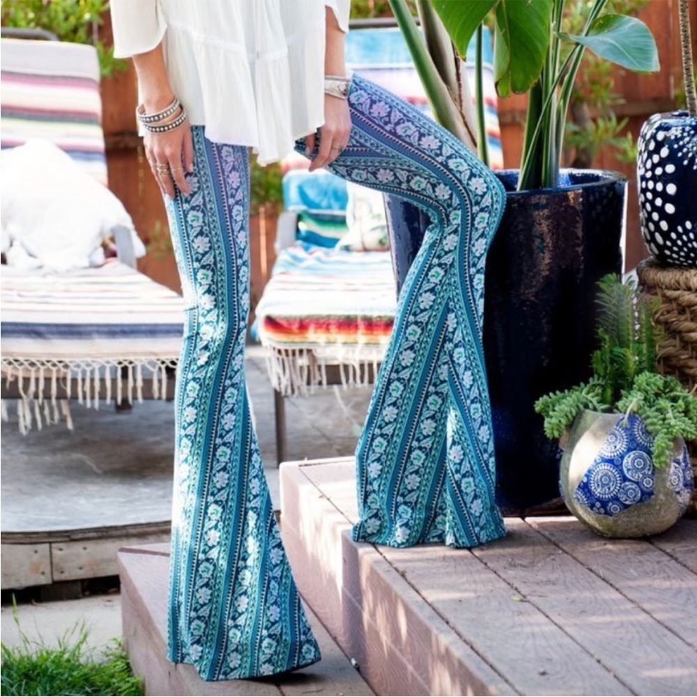 Show Me Your MuMu Bam Bam Bells Lovely Lav Spandy tribal Print pants medium